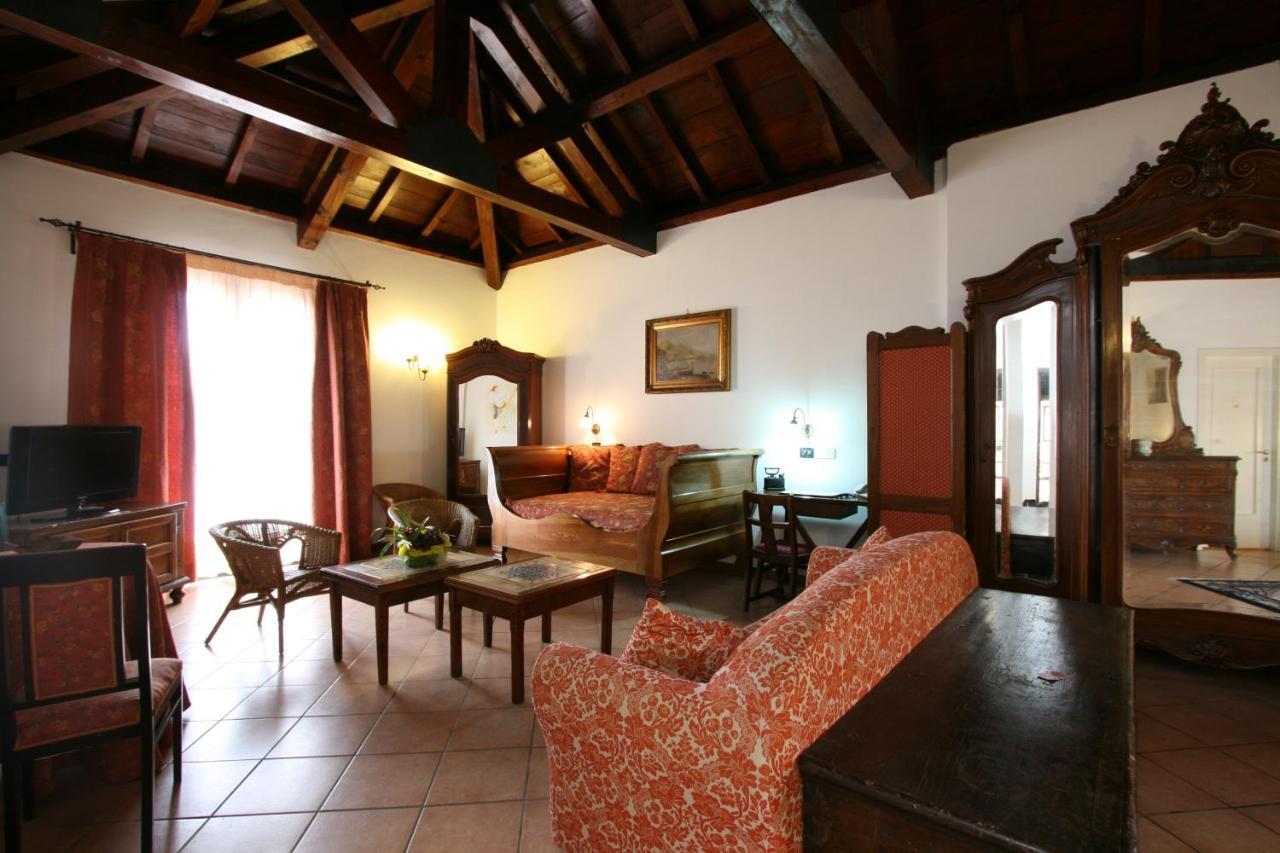 Sonia Hotel